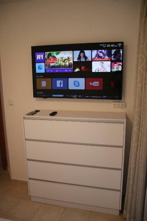 Tiberias Apartment Екстер'єр фото