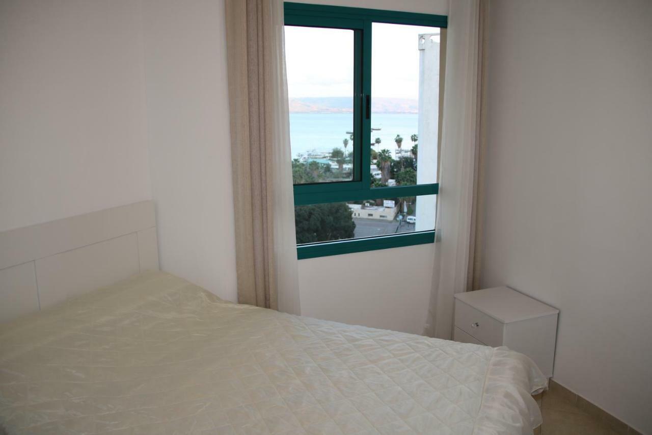 Tiberias Apartment Екстер'єр фото