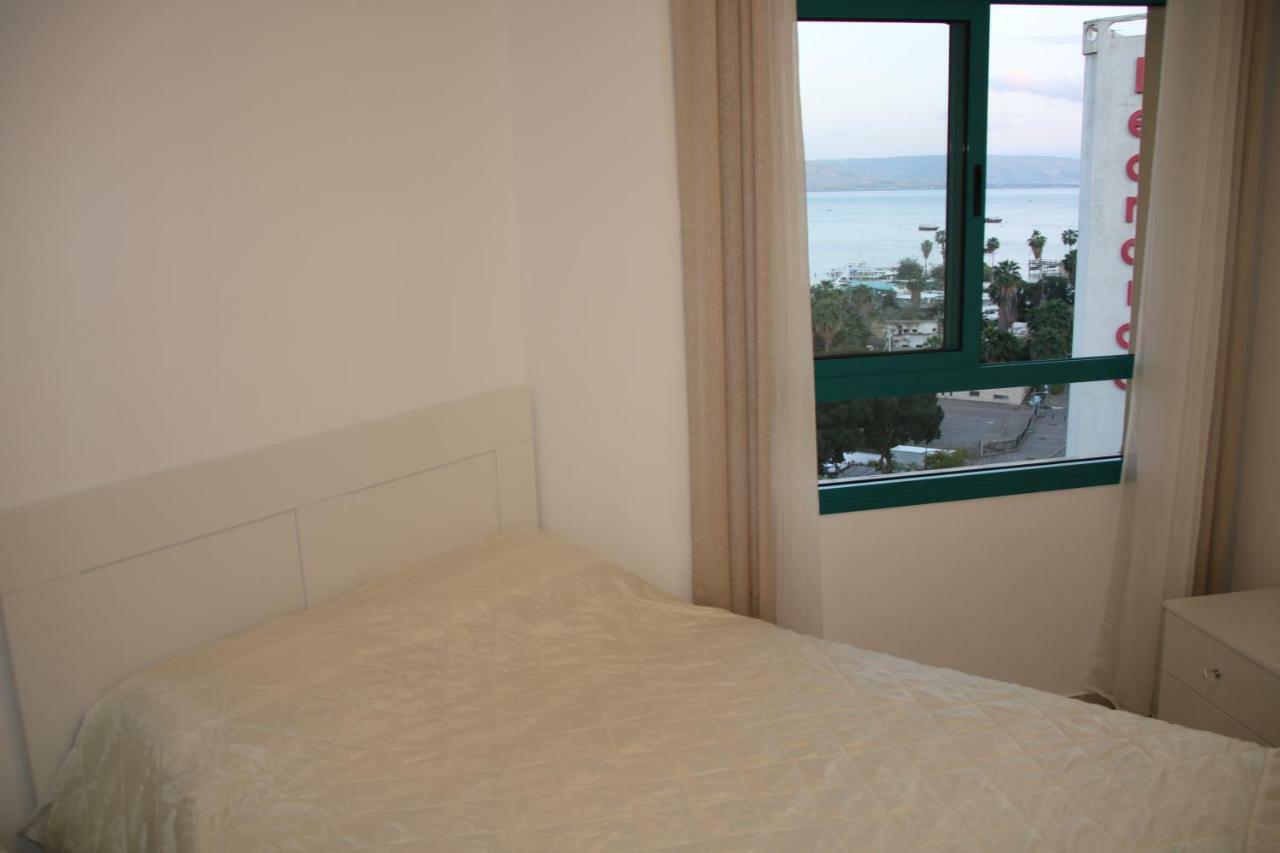 Tiberias Apartment Екстер'єр фото